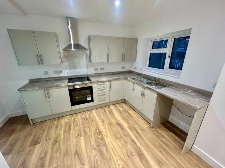 1 bedroom Flat to let in Edward St, Staffordshire, Burton upon Trent, DE14