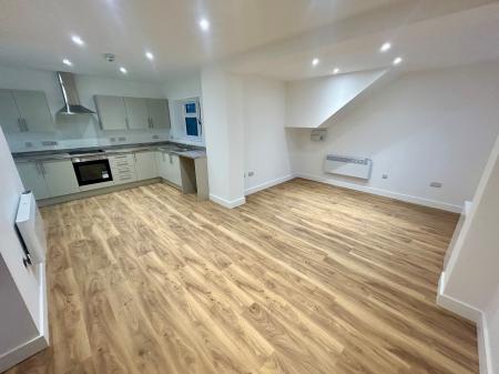 1 bedroom Flat to let in Edward St, Staffordshire, Burton upon Trent, DE14