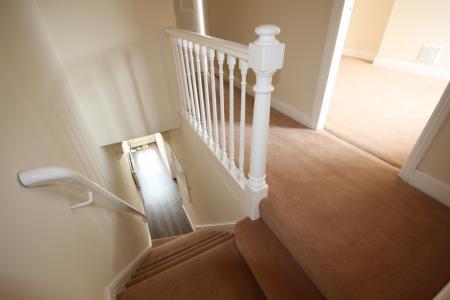 3 bedroom House to let in Derby Road, Staffordshire, Burton upon Trent, DE14