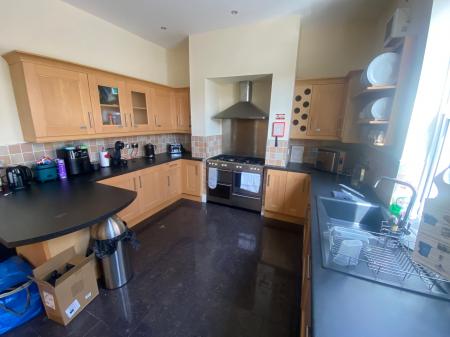 1 bedroom House share to let in Rangemore Street, Staffordshire, Burton upon Trent, DE14