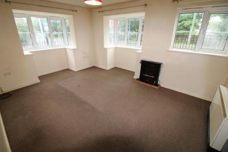 2 bedroom Apartment to let in Becketts Court, Horninglow Road, Staffordshire, Burton upon Trent, DE13