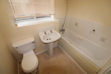 2 bedroom Apartment to let in Becketts Court, Horninglow Road, Staffordshire, Burton upon Trent, DE13