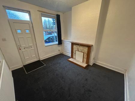 2 bedroom Terraced House to let in Branston Road, Staffordshire, Burton upon Trent, DE14