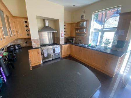 1 bedroom House share to let in Rangemore Street, Burton upon Trent, DE14