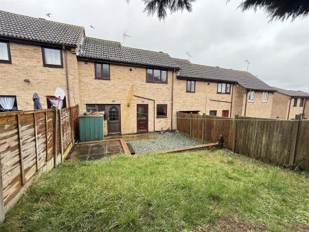 2 bedroom Town house for sale in Meynell Close, Burton-On-Trent