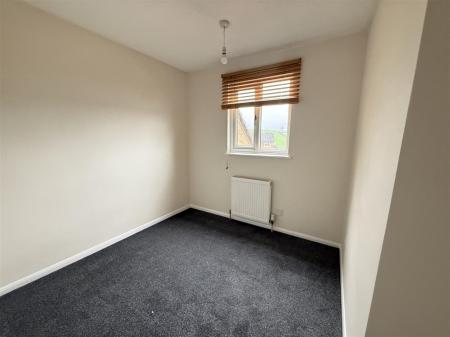 2 bedroom Town house for sale in Meynell Close, Burton-On-Trent