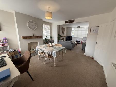 3 bedroom Detached house for sale in Talbot Street, Church Gresley, Swadlincote