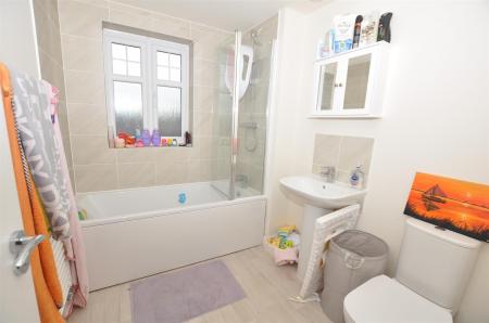 3 bedroom Semi-detached house for sale in Galloway Road, Drakelow, Burton-On-Trent