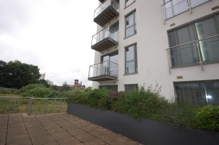 1 bedroom Flat for sale in Cathedral View, Derby, DE1