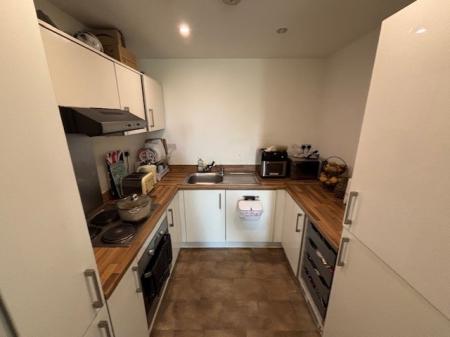 2 bedroom Flat for sale in Cathedral View, Derby, DE1