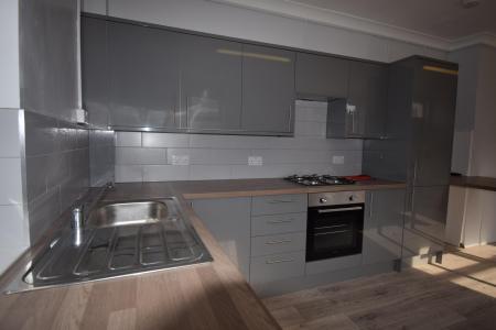 4 bedroom Flat to let in Campion Street, Derby, DE22