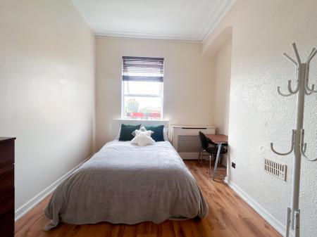 3 bedroom Apartment to let in Duffield Road, Derby, City Centre, DE1