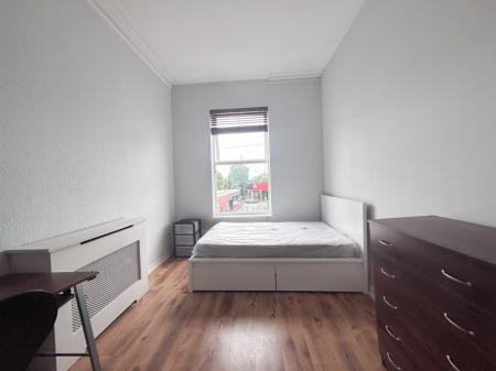 3 bedroom Apartment to let in Duffield Road, Derby, City Centre, DE1