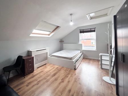 3 bedroom Apartment to let in Duffield Road, Derby, City Centre, DE1