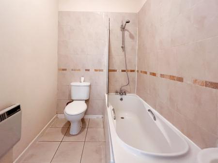 3 bedroom Apartment to let in Duffield Road, Derby, City Centre, DE1