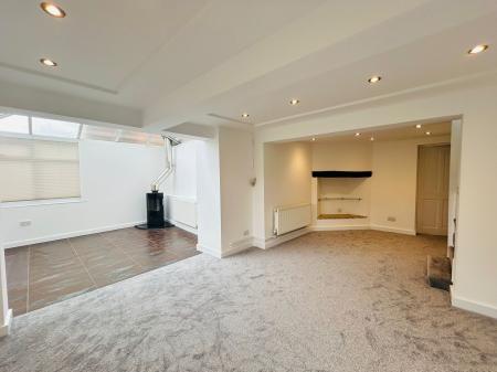 2 bedroom Cottage to let in Portland Street, Etwall, DE65