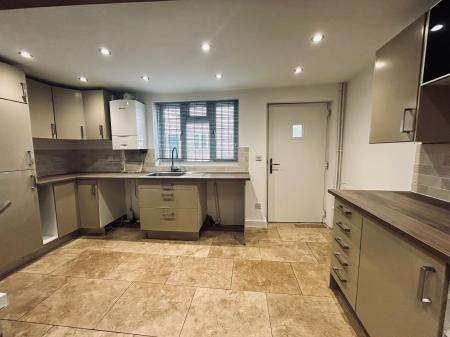 2 bedroom Cottage to let in Portland Street, Etwall, DE65