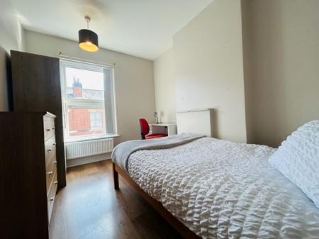 4 bedroom Terraced House to let in Sherwin Street, Derby, DE22