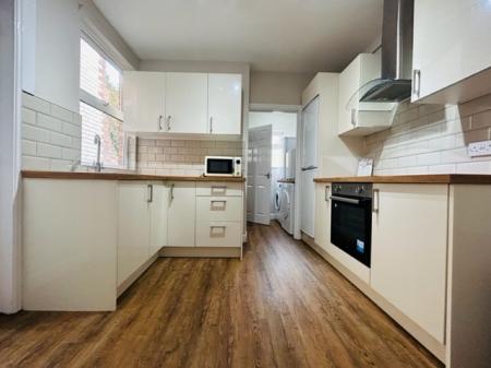 4 bedroom Terraced House to let in Sherwin Street, Derby, DE22