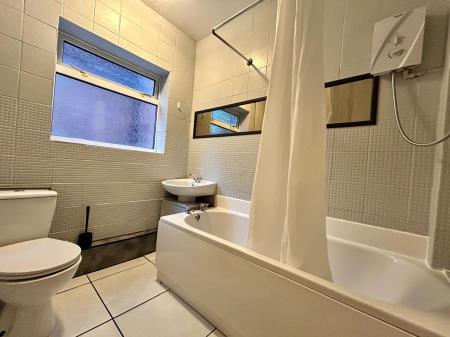 3 bedroom Semi-detached house to let in Baker Street, Alvaston, DE24
