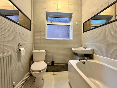 3 bedroom Semi-detached house to let in Baker Street, Alvaston, DE24