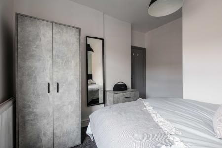 4 bedroom Terraced House to let in Campion Street, Derby, DE22