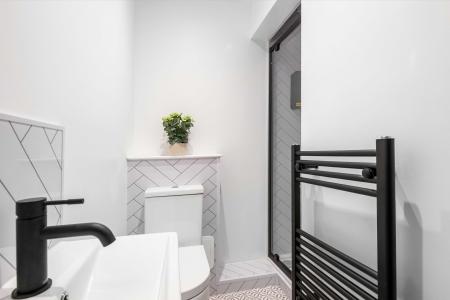 4 bedroom Terraced House to let in Campion Street, Derby, DE22