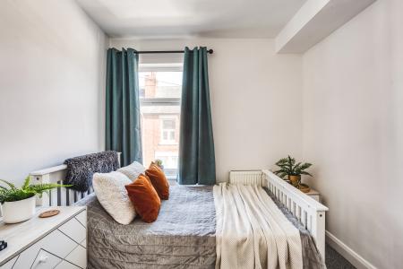 4 bedroom Terraced House to let in Peach Street, Derby, City Centre, DE22