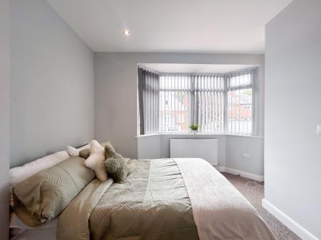 7 bedroom Semi-detached house to let in Slater Avenue, Derby, DE1