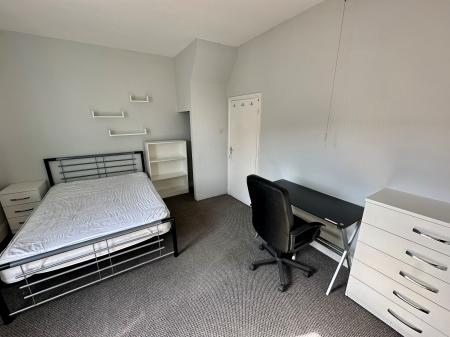 5 bedroom Terraced House to let in Monk Street, Derby, DE22