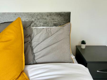 5 bedroom Semi-detached house to let in Ashbourne Road, Derby, DE22