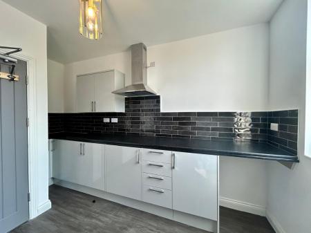 5 bedroom Semi-detached house to let in Ashbourne Road, Derby, DE22