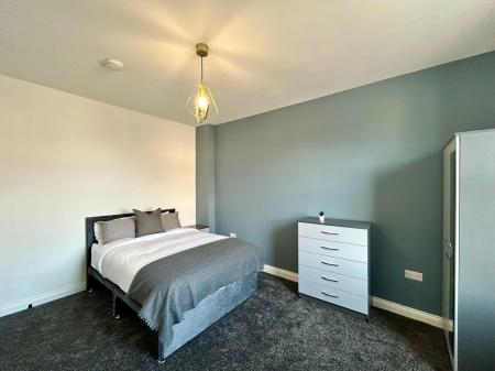 5 bedroom Semi-detached house to let in Ashbourne Road, Derby, DE22