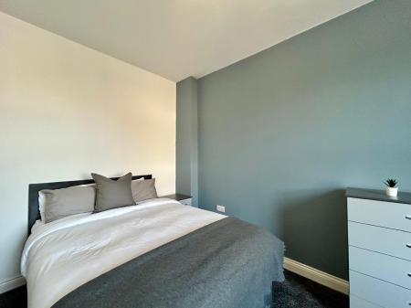 5 bedroom Semi-detached house to let in Ashbourne Road, Derby, DE22