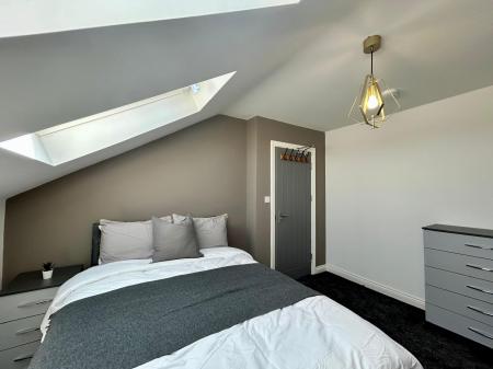 5 bedroom Semi-detached house to let in Ashbourne Road, Derby, DE22