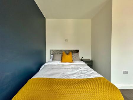 5 bedroom Semi-detached house to let in Ashbourne Road, Derby, DE22