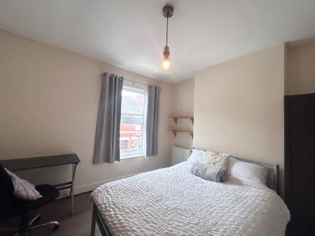 2 bedroom Flat to let in Peach Street, Derby, DE22