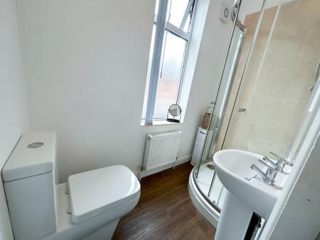 4 bedroom Terraced House to let in Redshaw Street, Derby, DE1