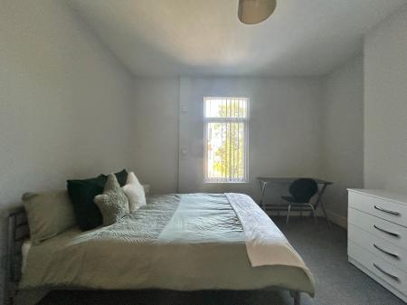 4 bedroom Terraced House to let in Peel Street, Derby, DE22