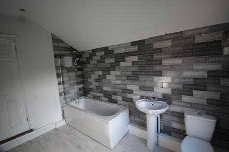 4 bedroom Terraced House to let in Wolfa Street, Derby, City Centre, DE22