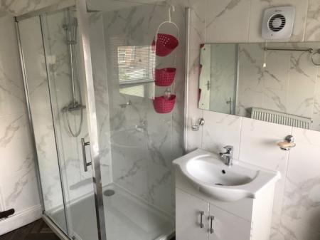 2 bedroom Terraced House to let in Peach Street, Derby, City Centre, DE22