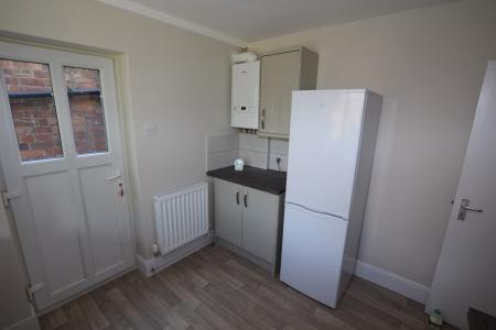 3 bedroom Flat to let in Radbourne Street, Derby, DE22