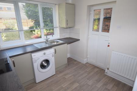 3 bedroom Flat to let in Radbourne Street, Derby, DE22