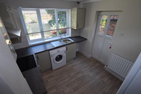 3 bedroom Flat to let in Radbourne Street, Derby, DE22