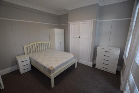 3 bedroom Flat to let in Radbourne Street, Derby, DE22