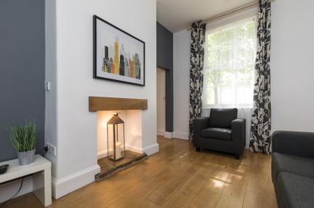 5 bedroom Semi-detached house to let in South Street, Derby, DE1