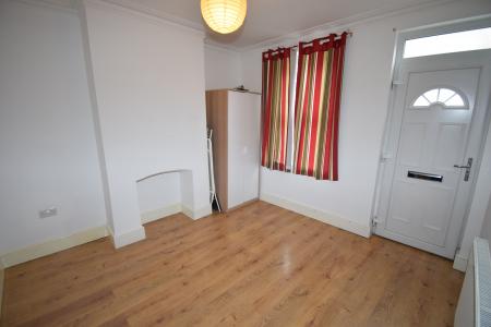 2 bedroom Terraced House to let in Cecil Street, Derby, DE22