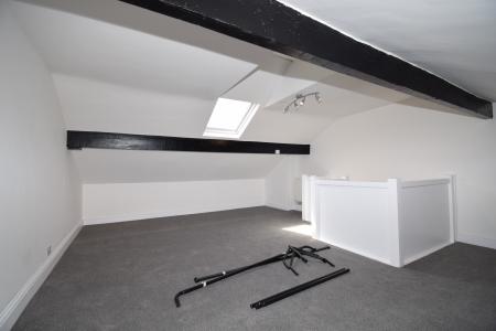 3 bedroom Terraced House to let in Crompton Street, Derby, DE1