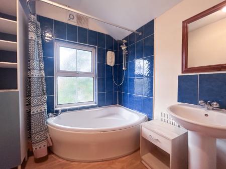 2 bedroom Terraced House to let in Wolfa Street, Derby, DE22