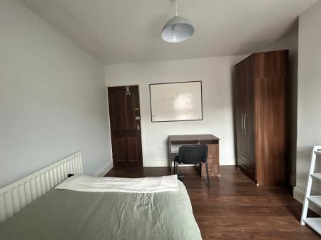 2 bedroom Terraced House to let in Wild Street, Derby, City Centre, DE1